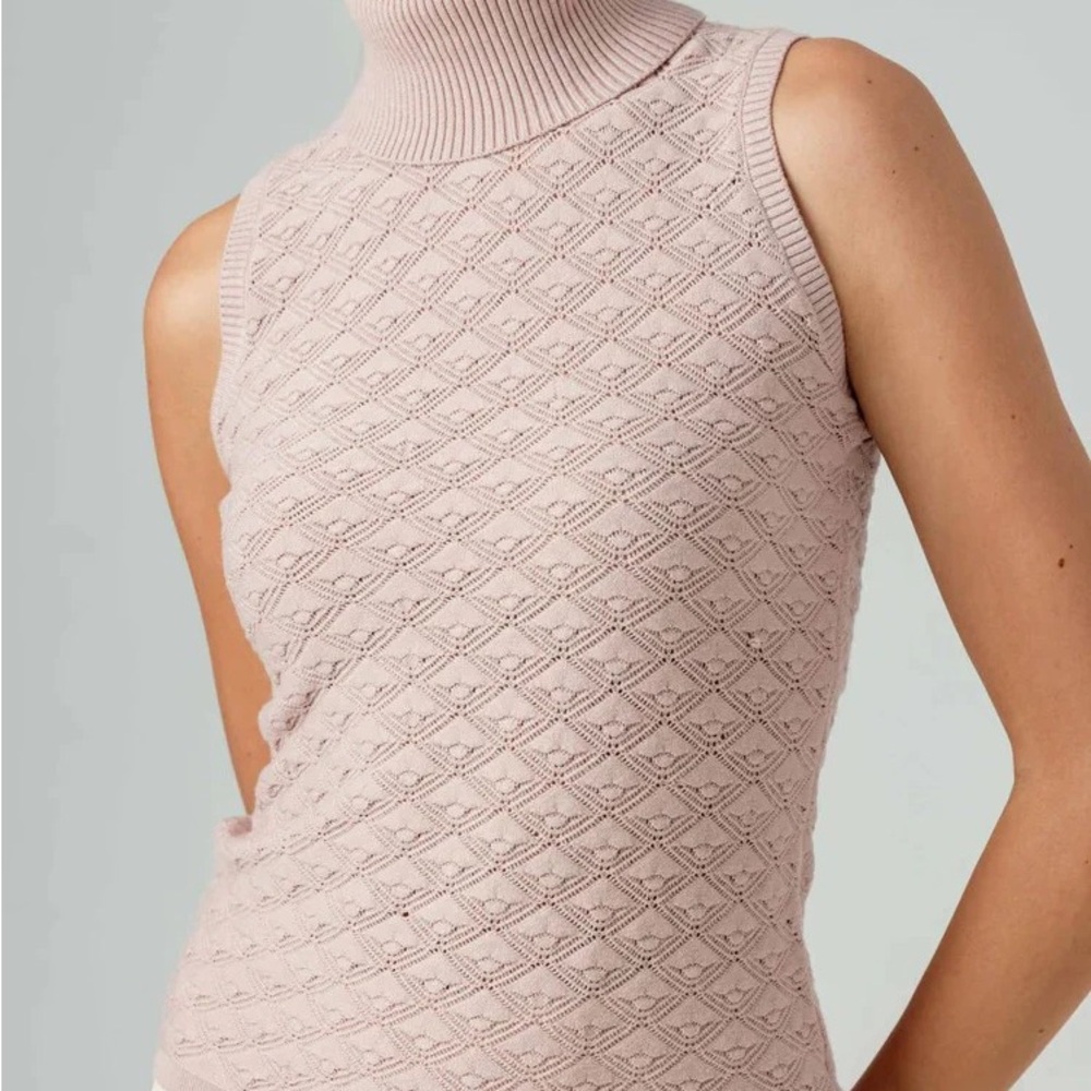 Elegant Pink Sleeveless Sweater
